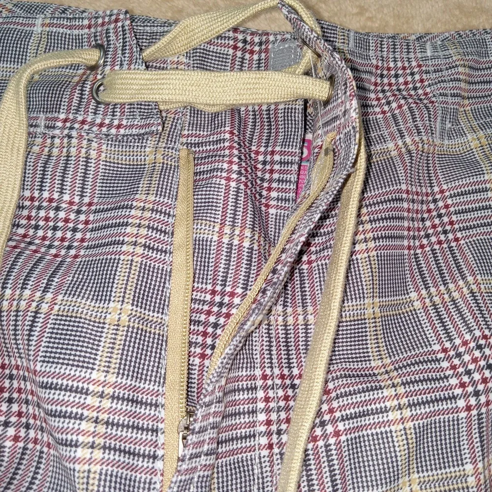 Burton Board Shorts Unlined Shorts Men's Small Multicolor‎